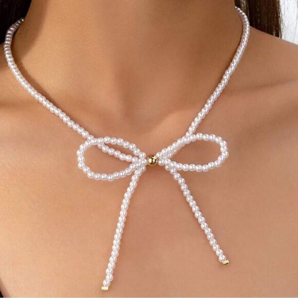 Pearl bow necklace A956 - Picture 1 of 3